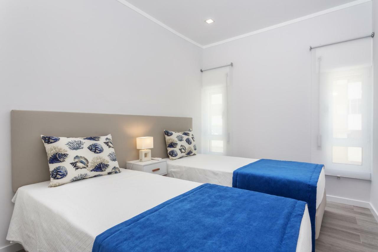 Luxury Beach Apartment At Armacao De Pera Exterior photo